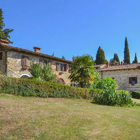 In With Outdoor Swimming Pool Holiday home Capolona